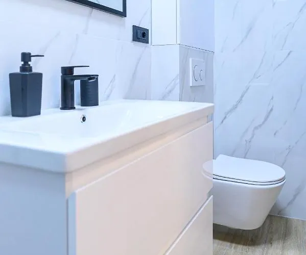 Luxury And Gold 게스트하우스 4*