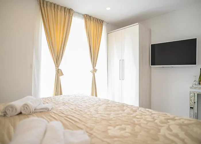 Luxury And Gold 게스트하우스