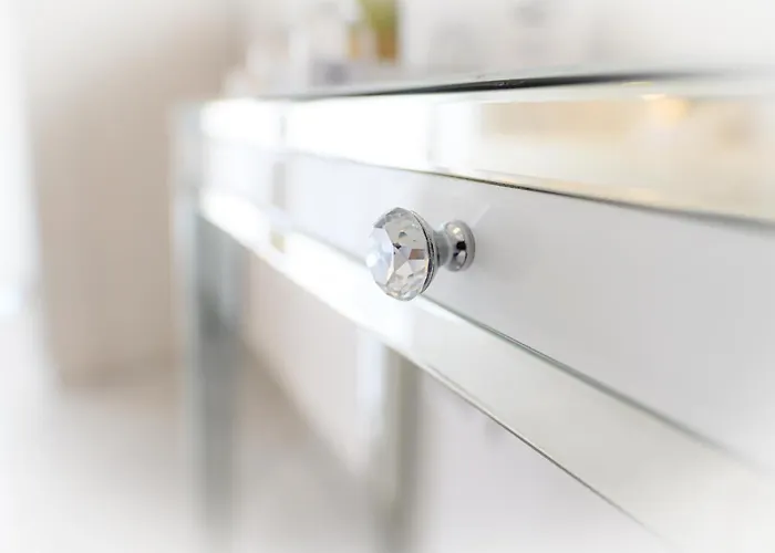 Luxury And Gold 스플리트